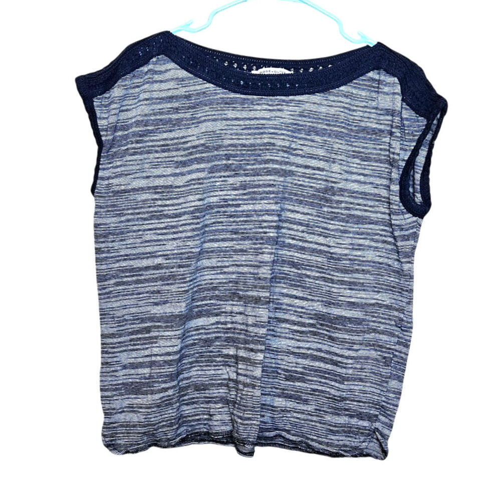 Rose + Olive Size Large L Blue White Stripe Top Sleeveless Casual Comfy
